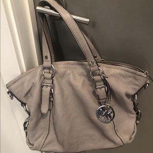 Michael Kors Authentic grey pebble leather bag